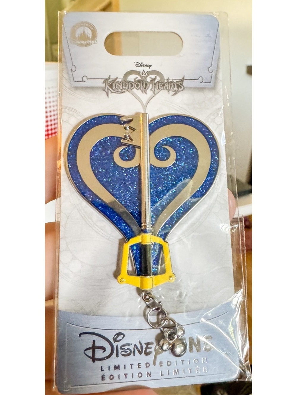 2026 Sora Kingdom Hearts Key Keyblade January 1/12 Disney Parks LE 4000 Pin